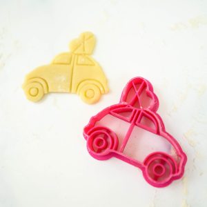 Cookie cutter - Car with hearts