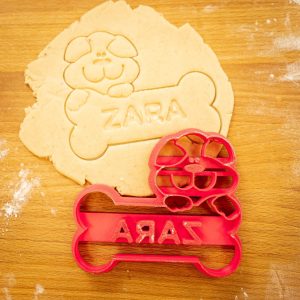Personalized cookie cutter-  Bone with dog and name